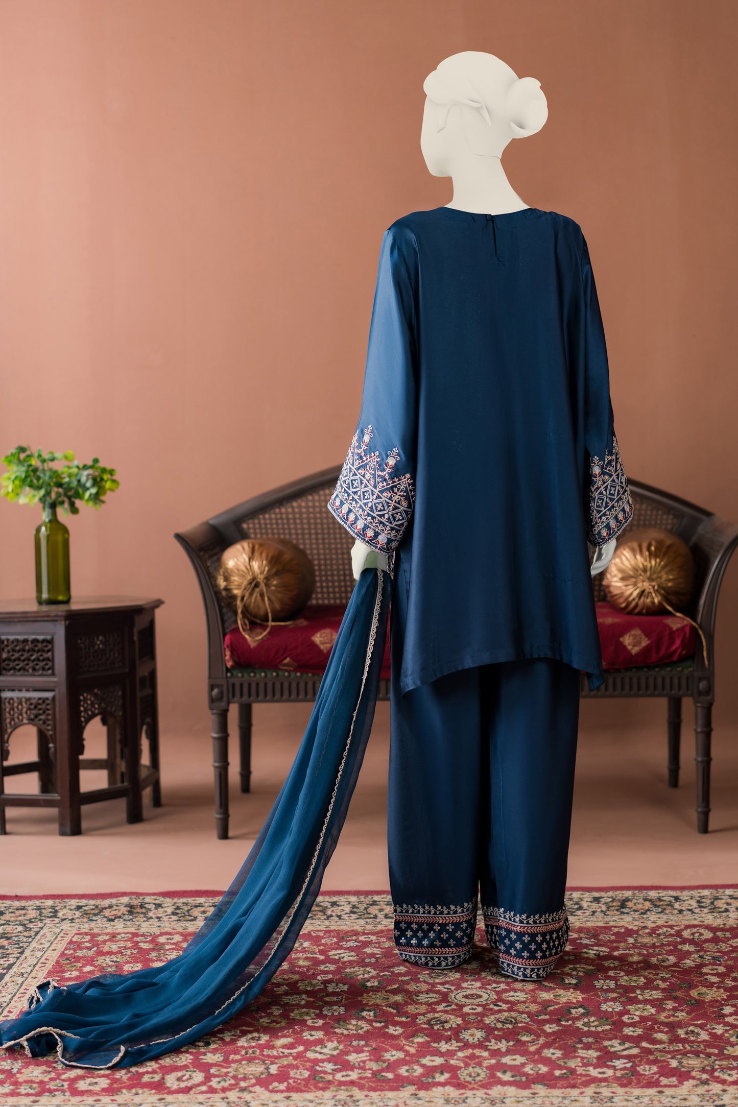 Nyla - 3pc Silk Farshi Set