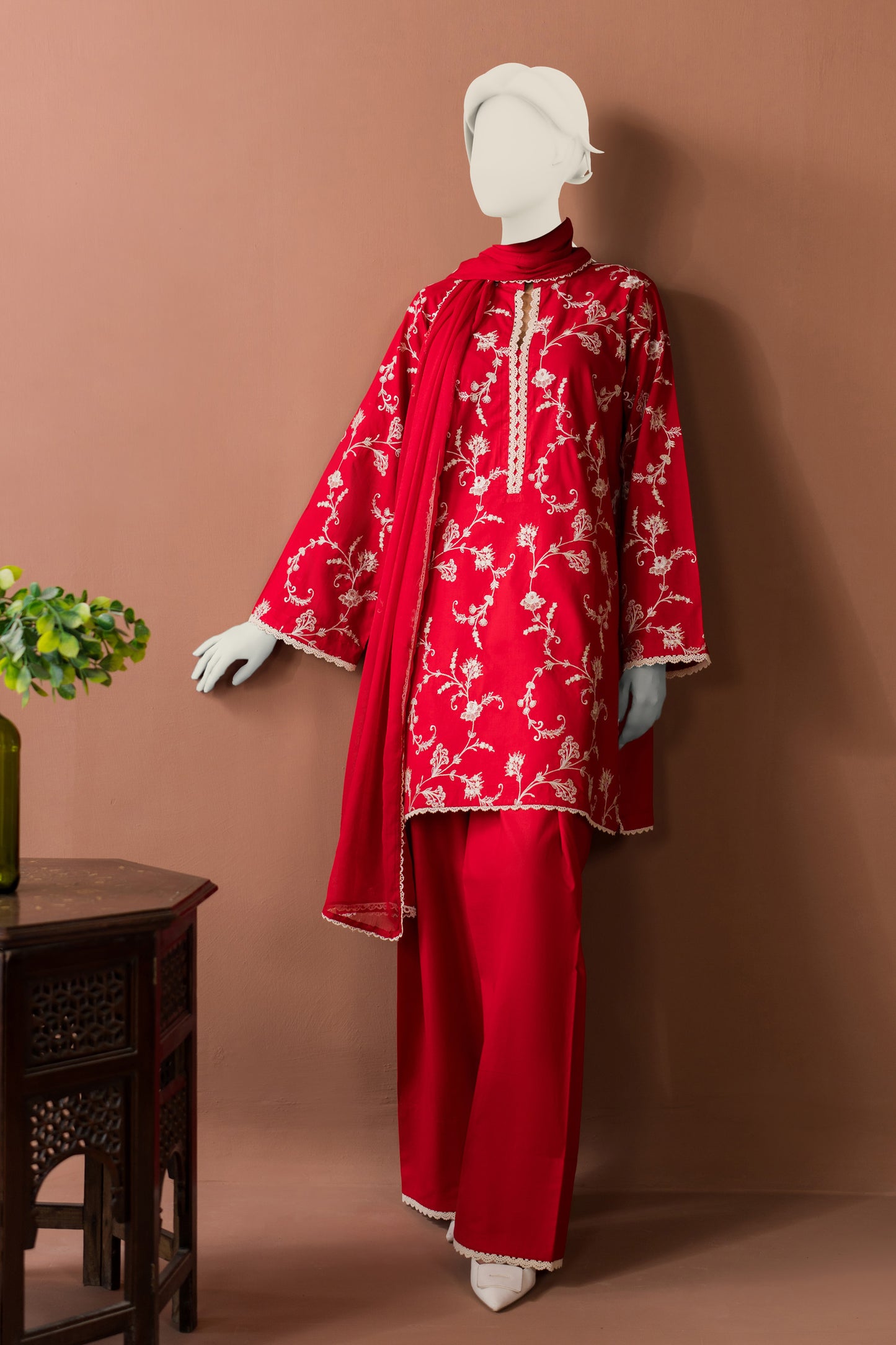 Elara Farshi Set